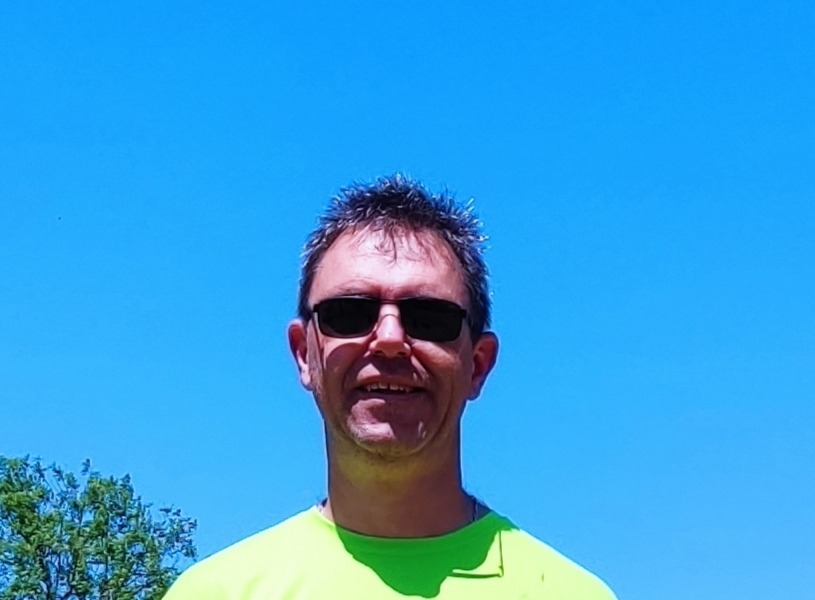 Profil von Faly