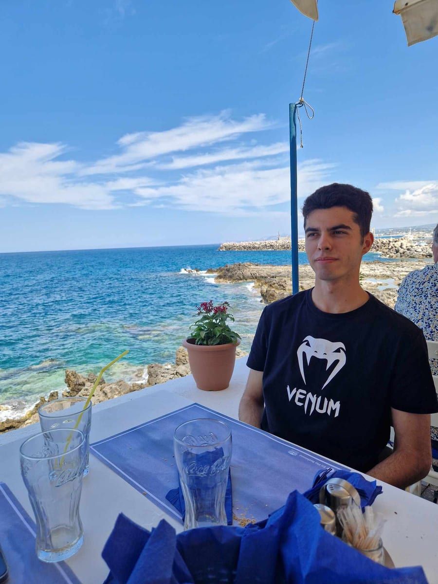 Profil von Dine